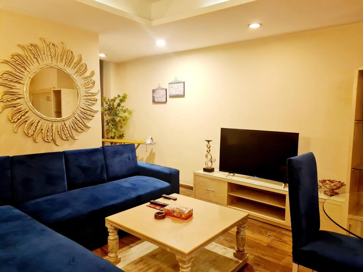 이슬라마바드 Royal Residencia Centaurus 아파트 외부 사진