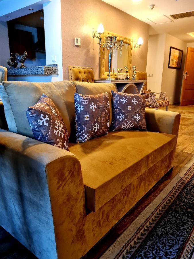 이슬라마바드 Royal Residencia Centaurus 아파트 외부 사진