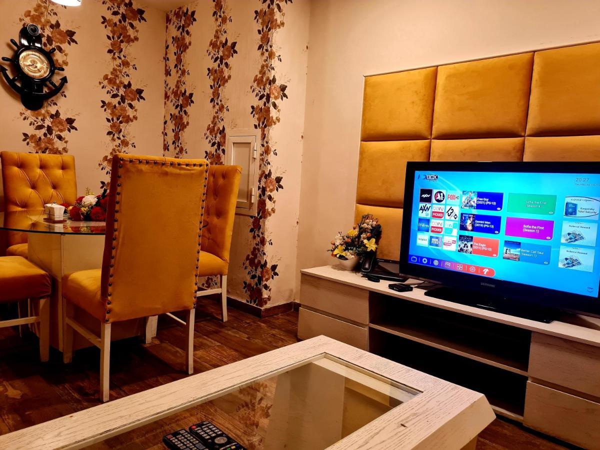 이슬라마바드 Royal Residencia Centaurus 아파트 외부 사진