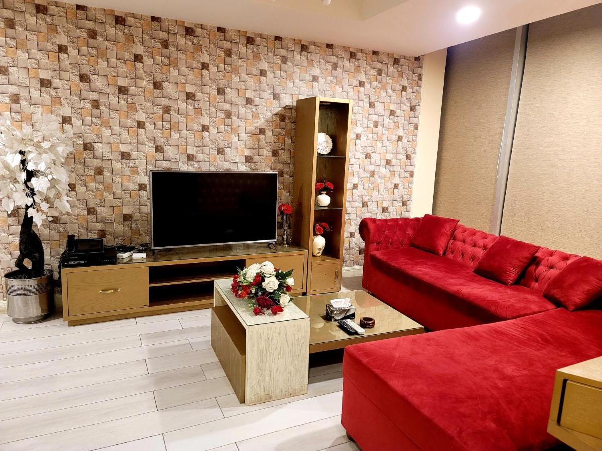 이슬라마바드 Royal Residencia Centaurus 아파트 외부 사진