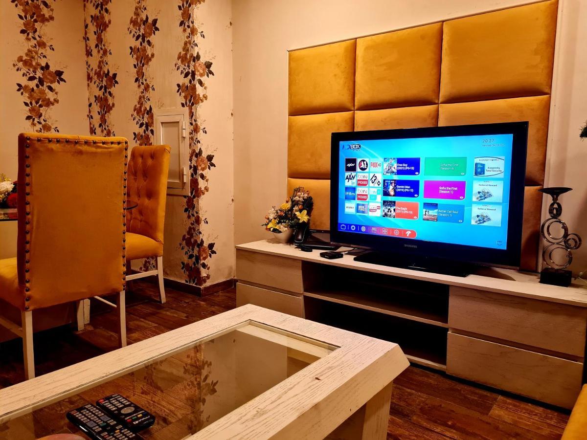 이슬라마바드 Royal Residencia Centaurus 아파트 외부 사진