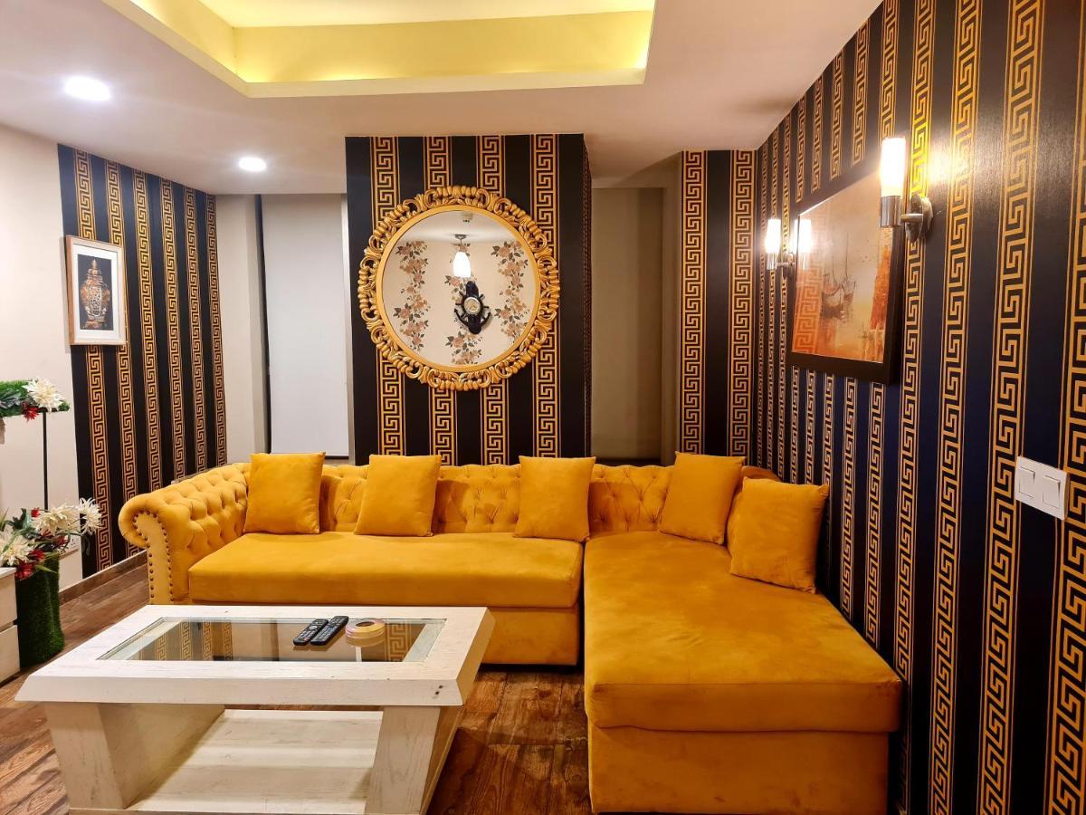 이슬라마바드 Royal Residencia Centaurus 아파트 외부 사진