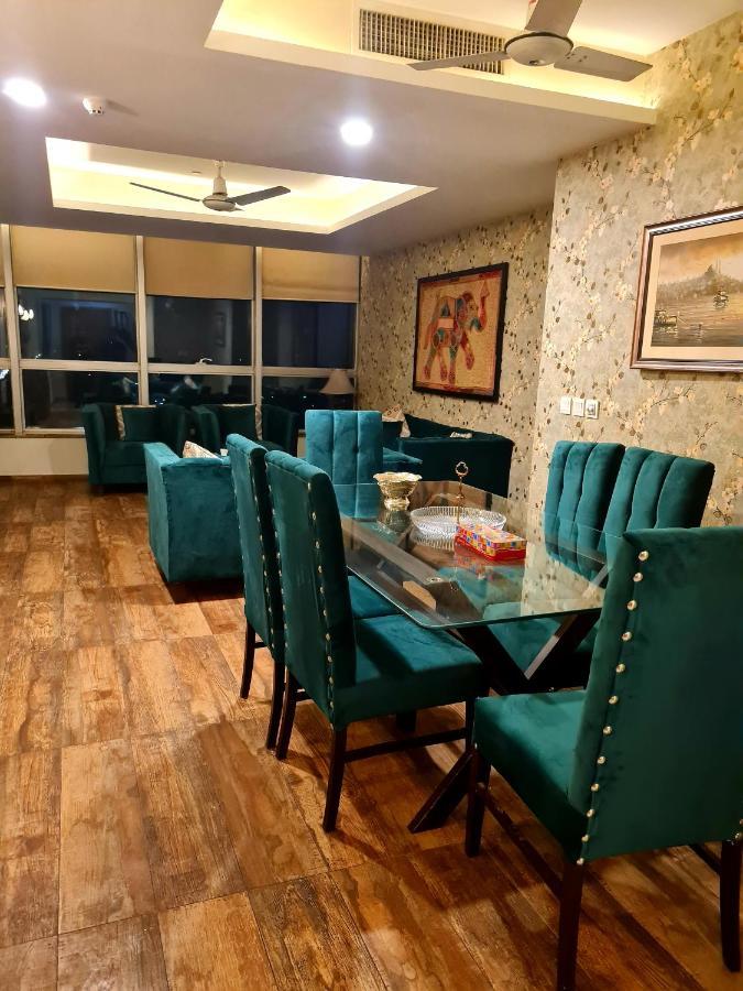 이슬라마바드 Royal Residencia Centaurus 아파트 외부 사진