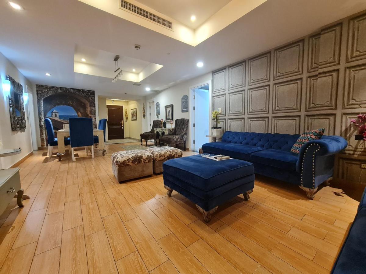 이슬라마바드 Royal Residencia Centaurus 아파트 외부 사진