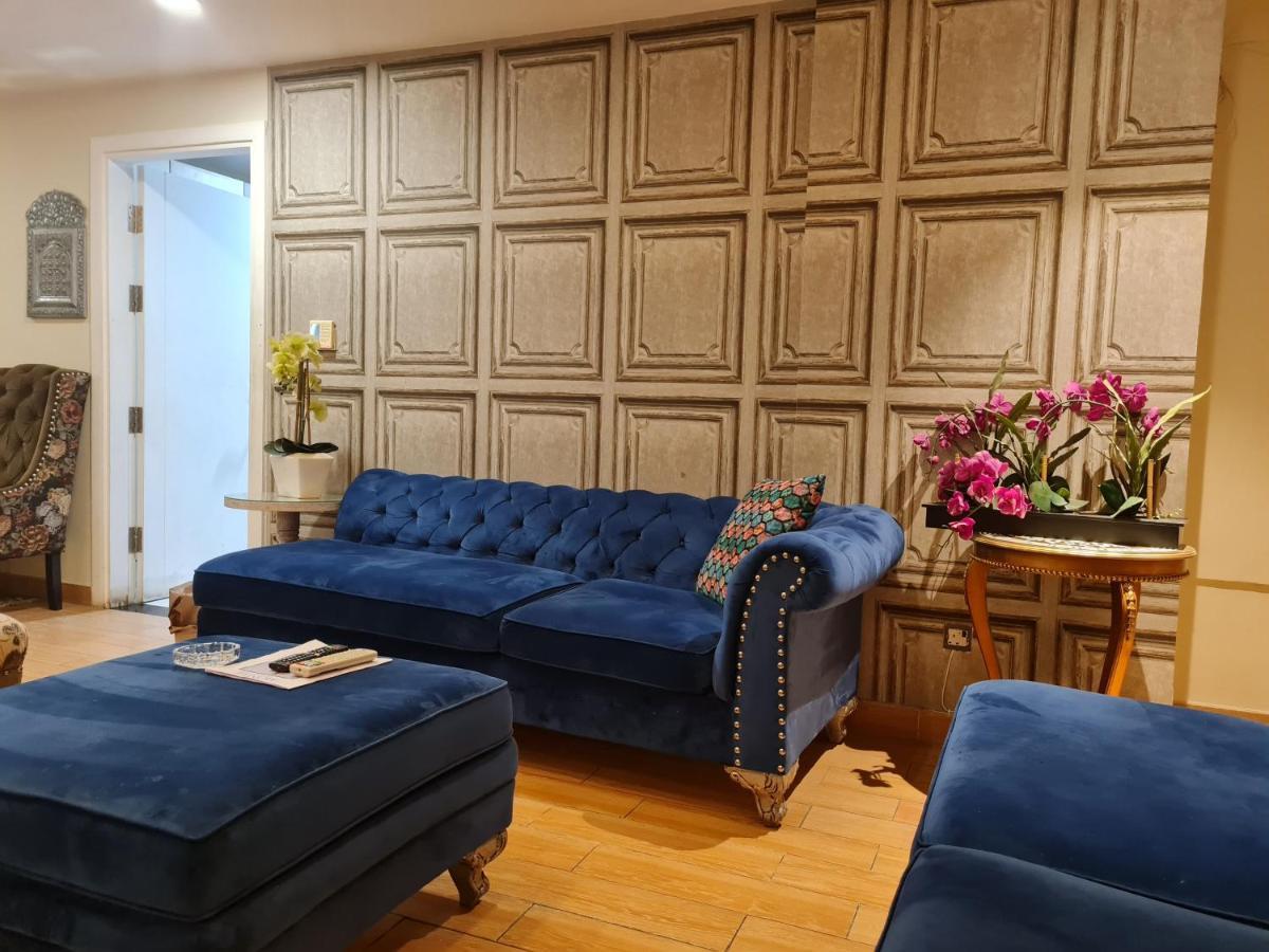 이슬라마바드 Royal Residencia Centaurus 아파트 외부 사진