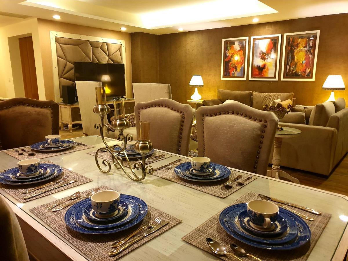 이슬라마바드 Royal Residencia Centaurus 아파트 외부 사진