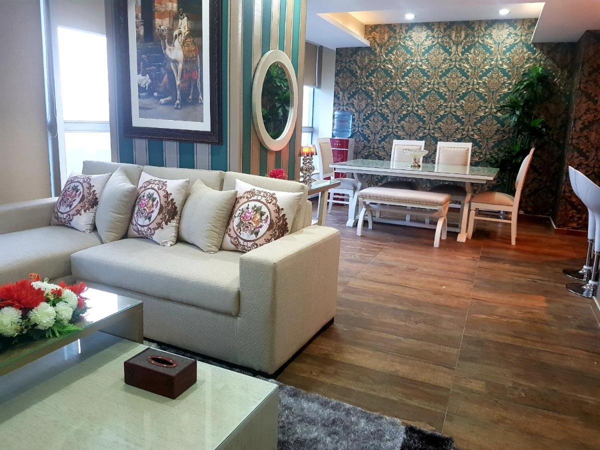 이슬라마바드 Royal Residencia Centaurus 아파트 외부 사진